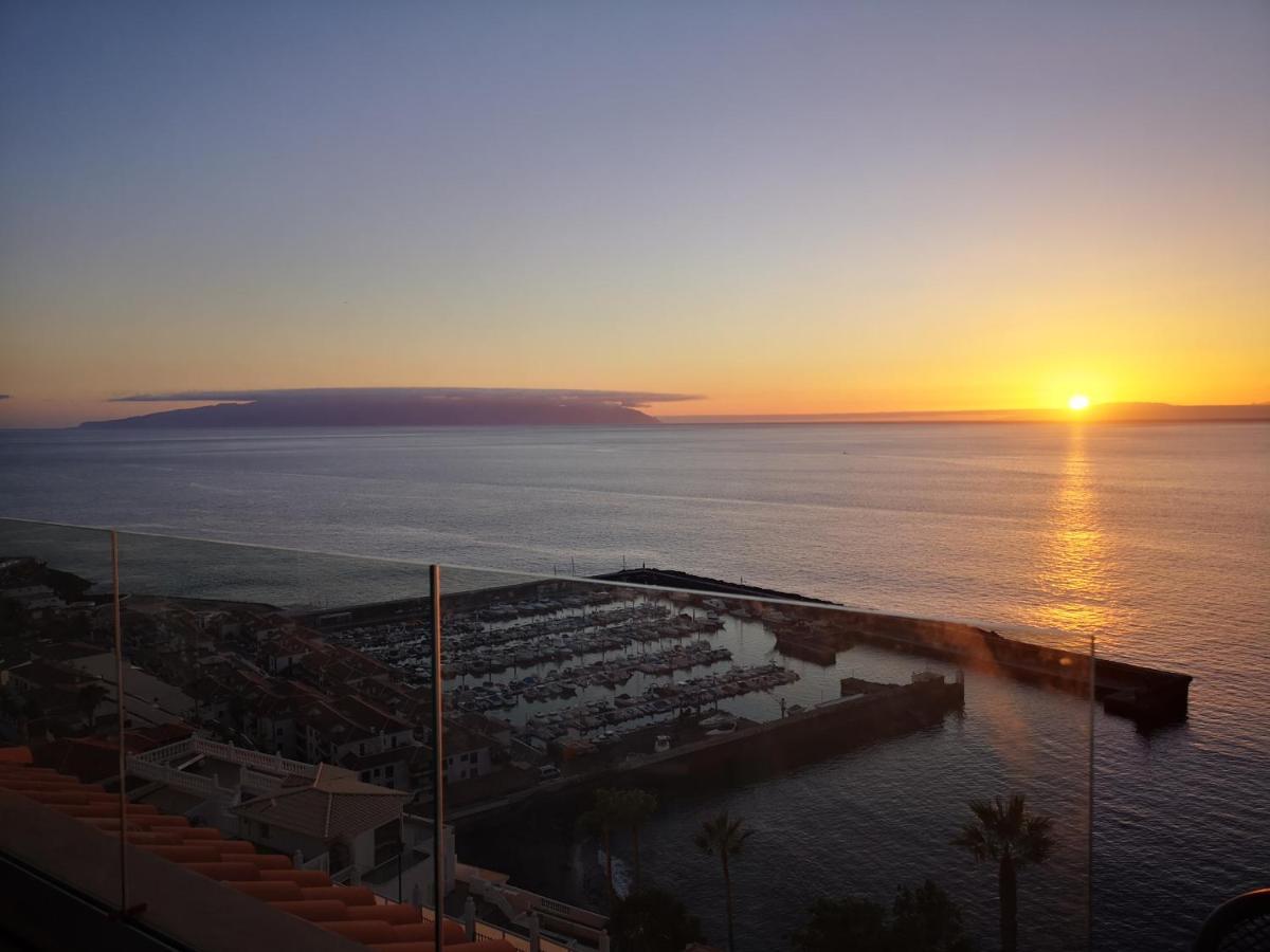 Magnificent Apt. With Sea View, Cliff & Marina Santiago del Teide Dış mekan fotoğraf