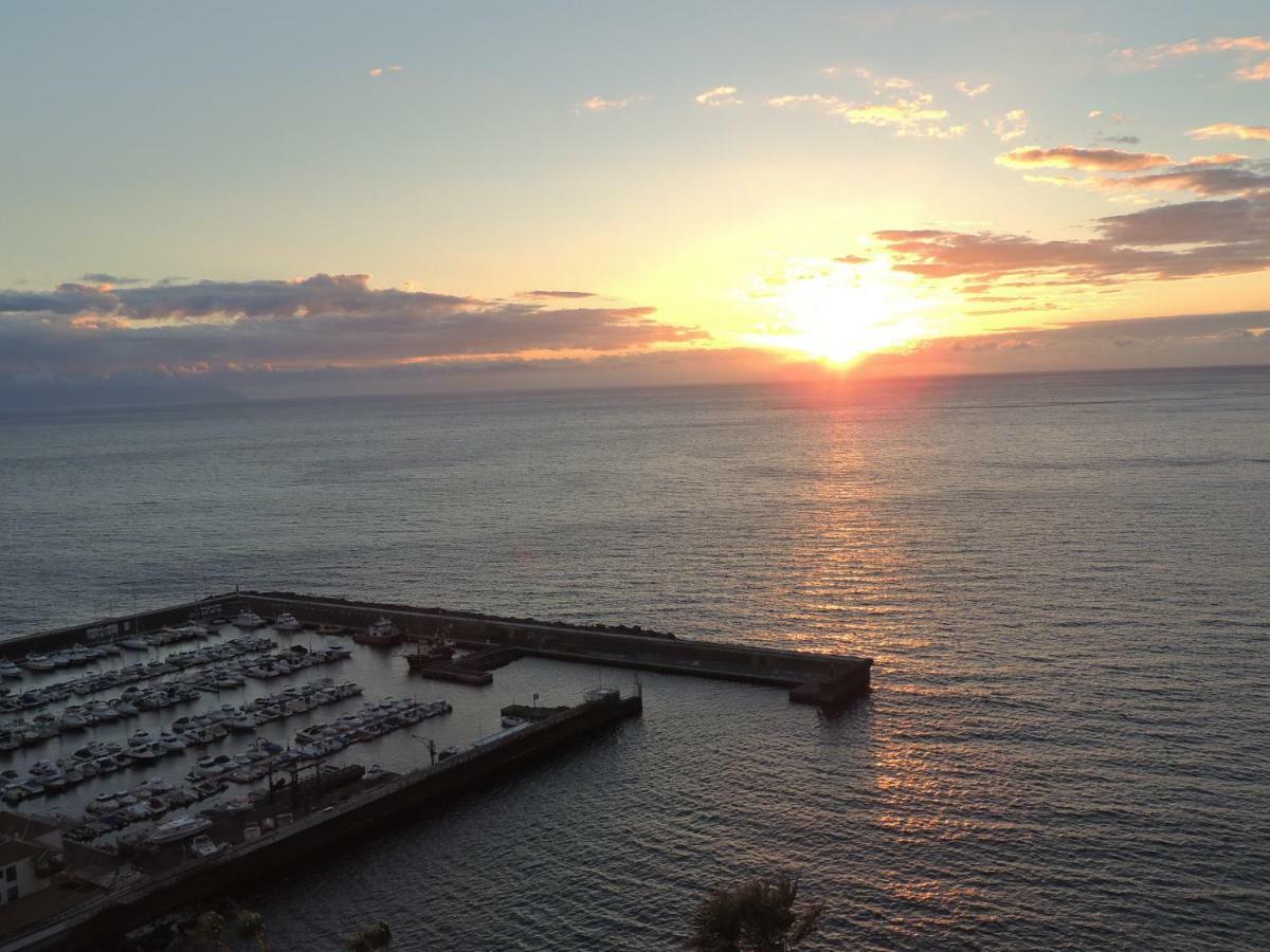 Magnificent Apt. With Sea View, Cliff & Marina Santiago del Teide Dış mekan fotoğraf